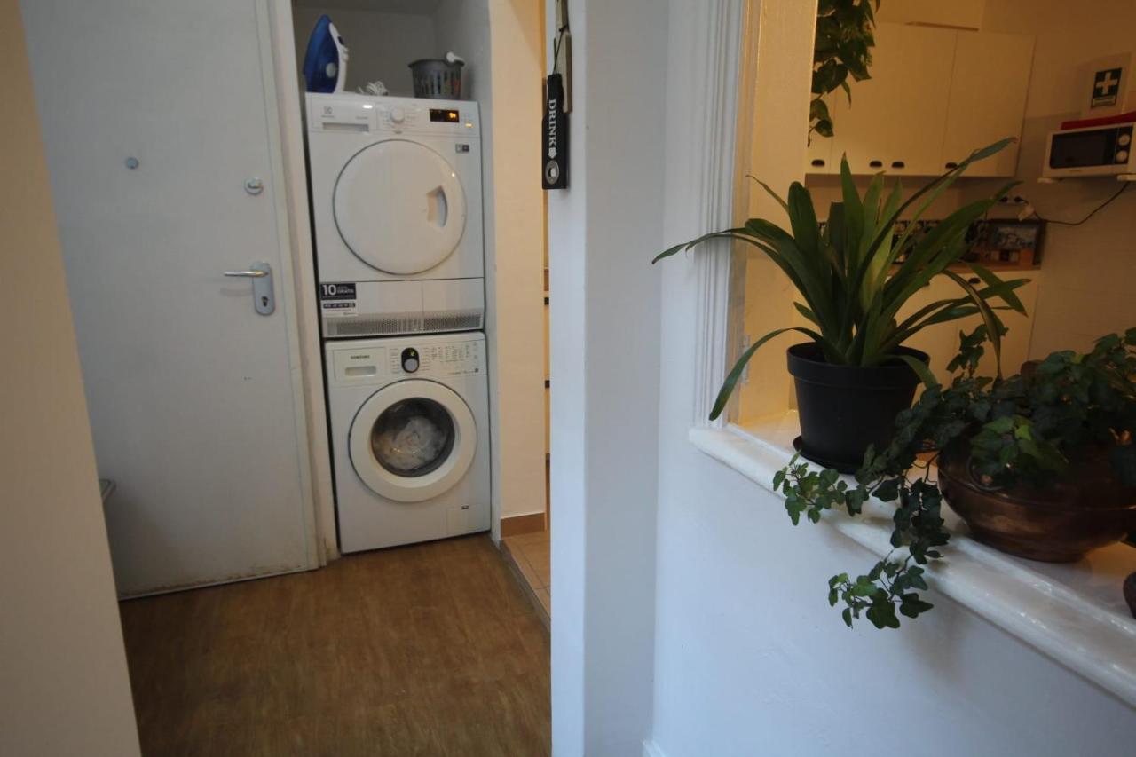 Antique M1 R1 - Amazing Double Room With Shared Bathroom In Marques Pombal Lisboa 外观 照片