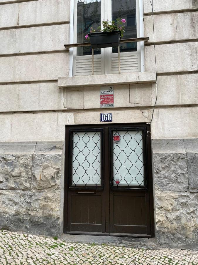 Antique M1 R1 - Amazing Double Room With Shared Bathroom In Marques Pombal Lisboa 外观 照片